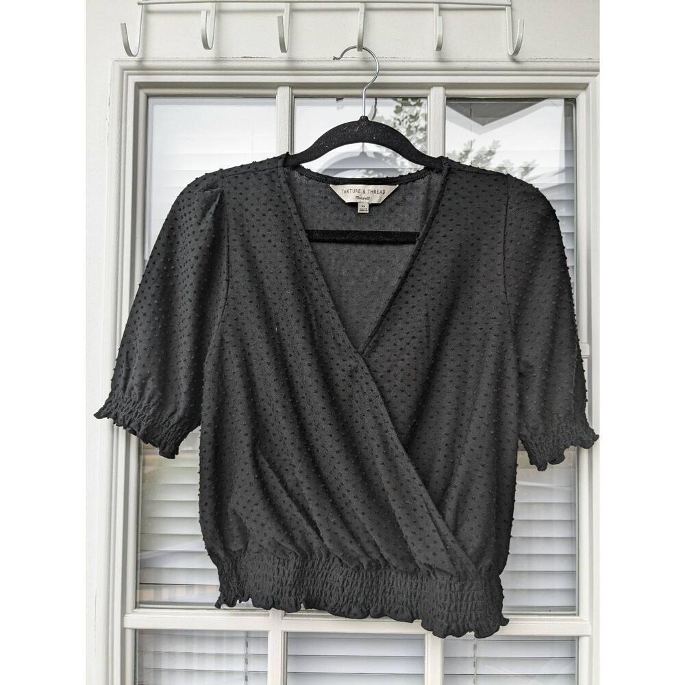 Madewell Thread & Texture Swiss Dot Blouse V Neck Black, Size XS
